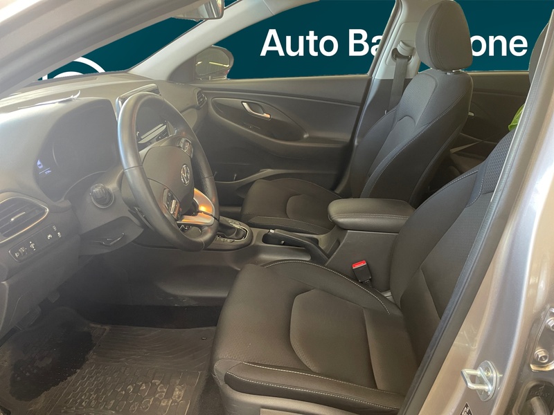 Hyundai i30 Hatchback vaihtoauto