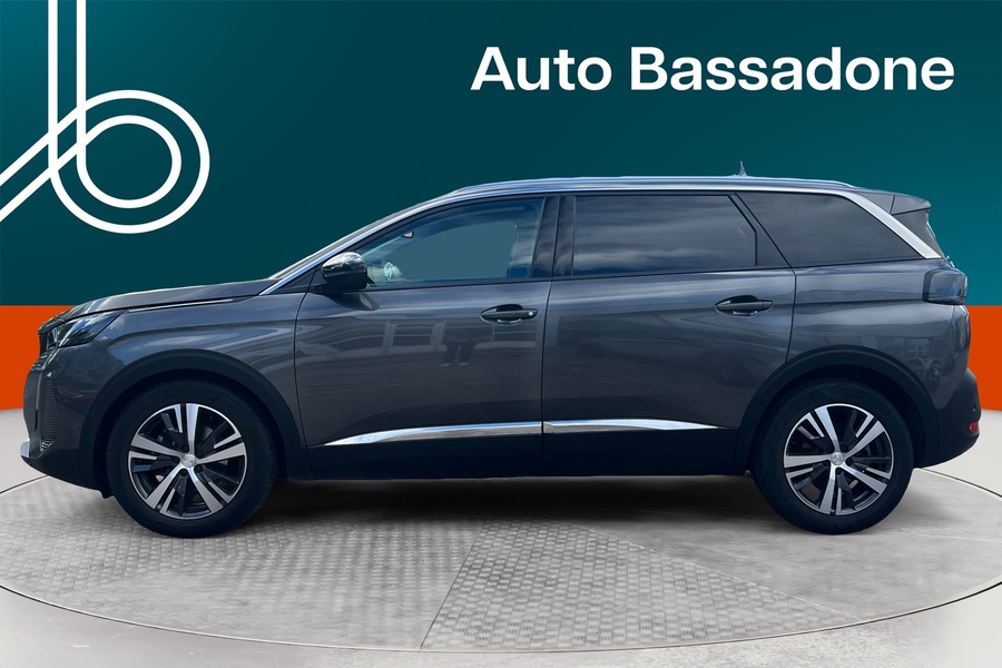 Peugeot 5008 vaihtoauto