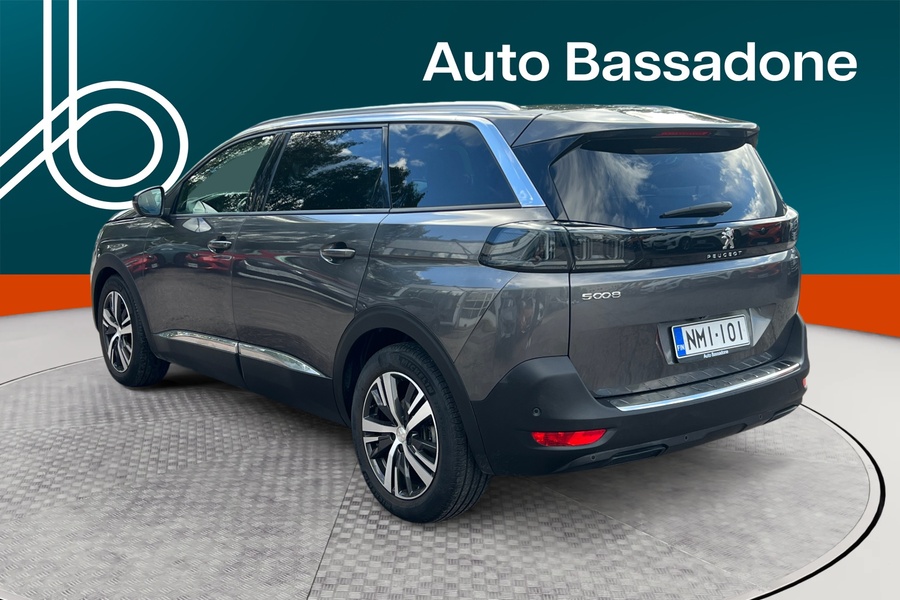 Peugeot 5008 vaihtoauto