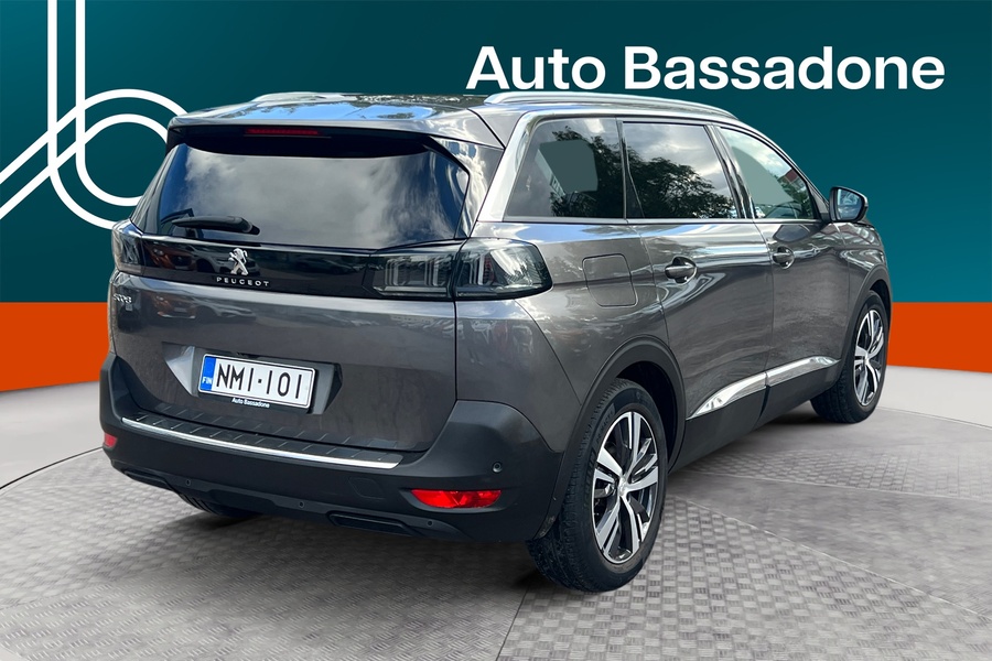 Peugeot 5008 vaihtoauto