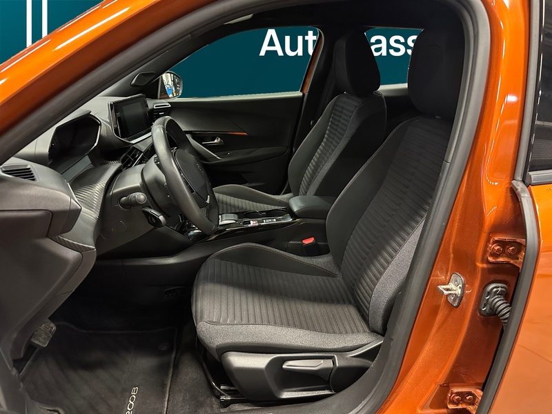 Peugeot e-2008 vaihtoauto