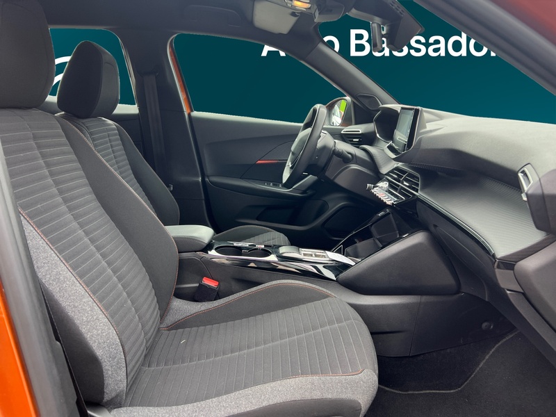 Peugeot e-2008 vaihtoauto