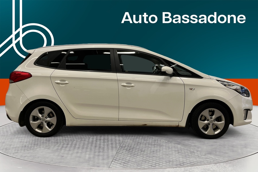 Kia Carens vaihtoauto