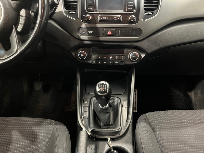 Kia Carens vaihtoauto