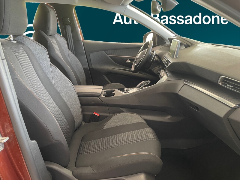 Peugeot 5008 vaihtoauto