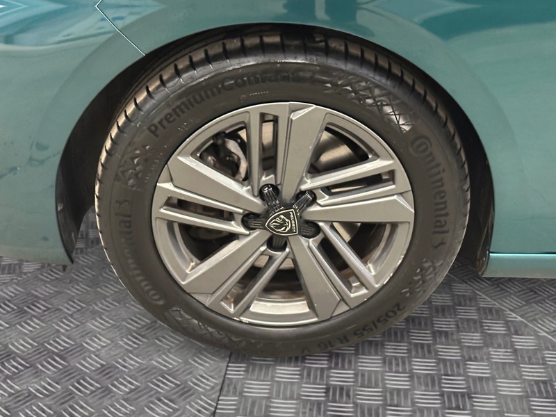 Peugeot 308 vaihtoauto