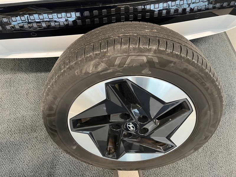 Hyundai KONA Electric vaihtoauto