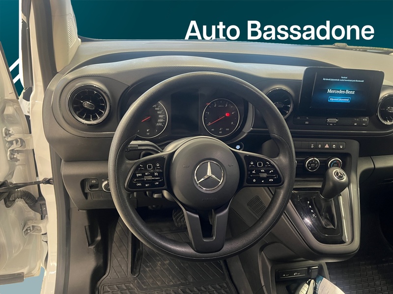 Mercedes-Benz Citan vaihtoauto