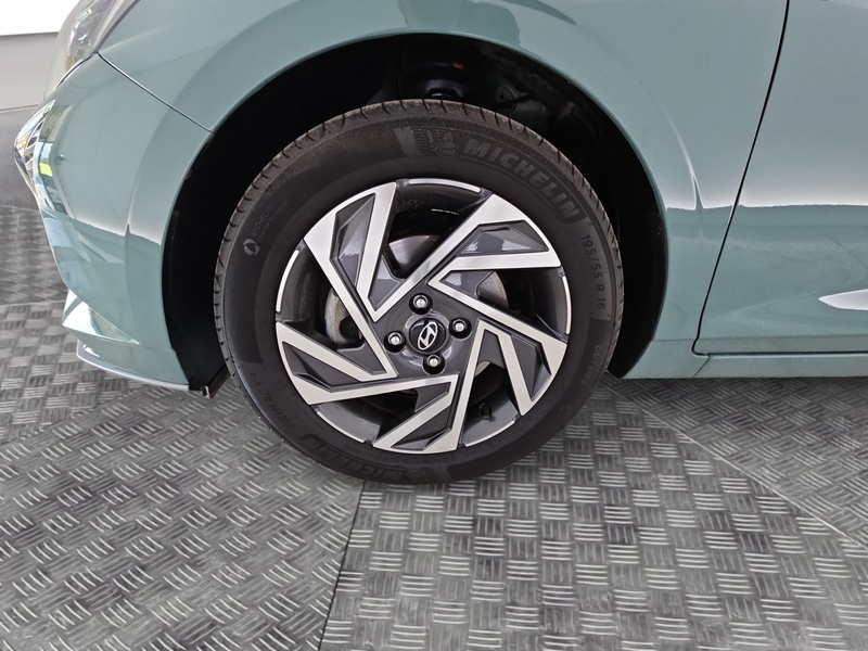 Hyundai i20 Hatchback vaihtoauto