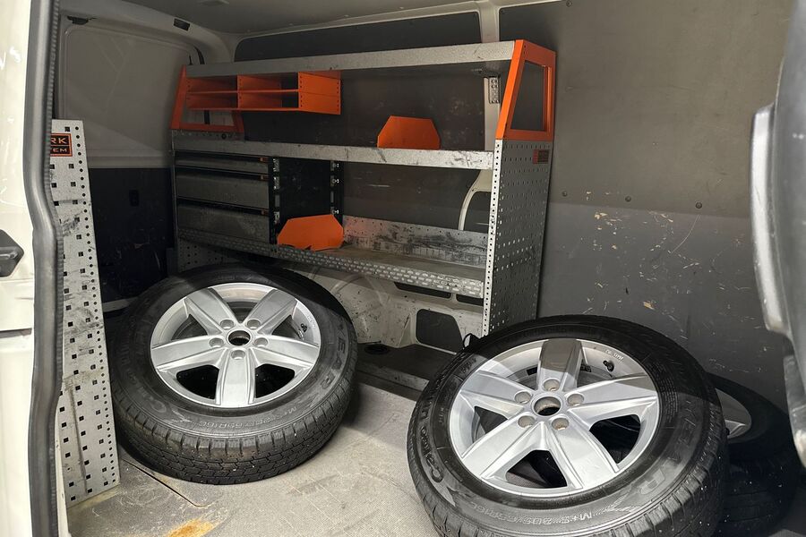 Volkswagen Transporter vaihtoauto