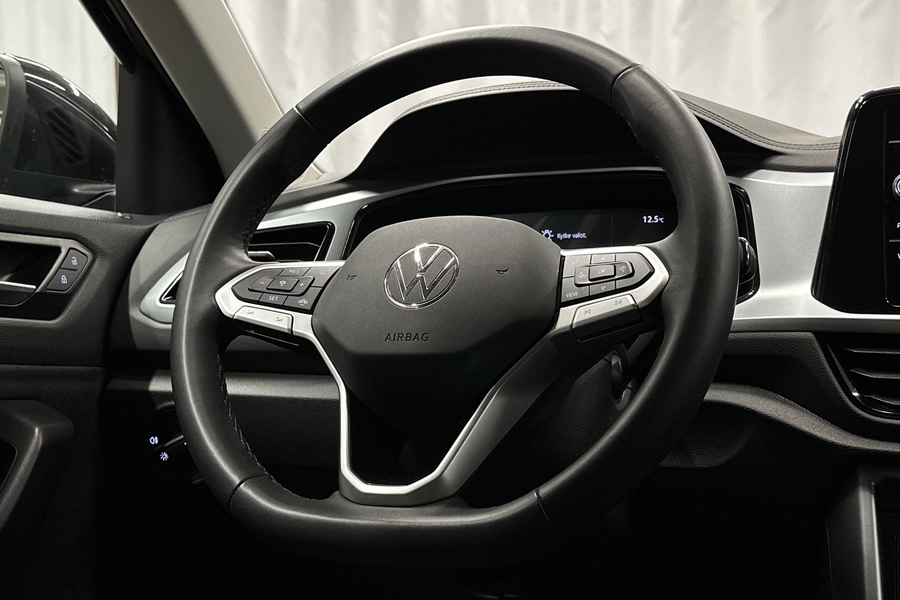 Volkswagen T-Roc vaihtoauto