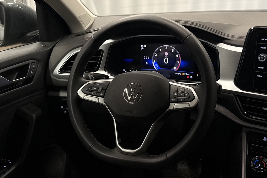 Volkswagen T-Roc vaihtoauto