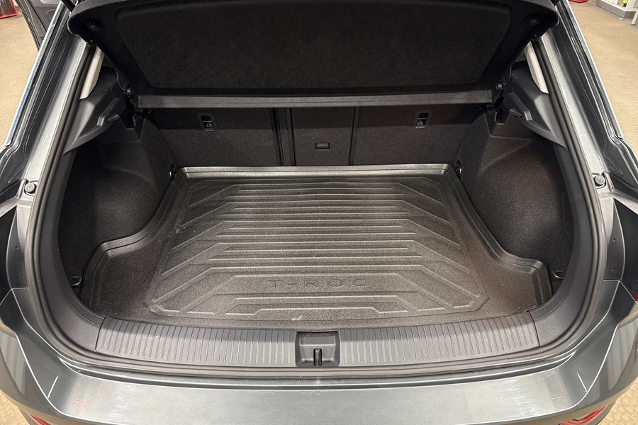 Volkswagen T-Roc vaihtoauto