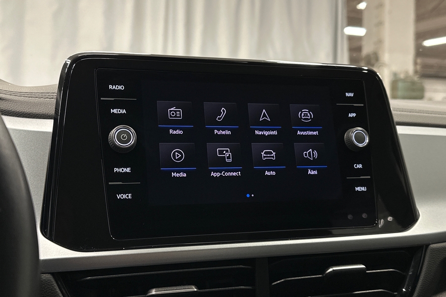 Volkswagen T-Roc vaihtoauto