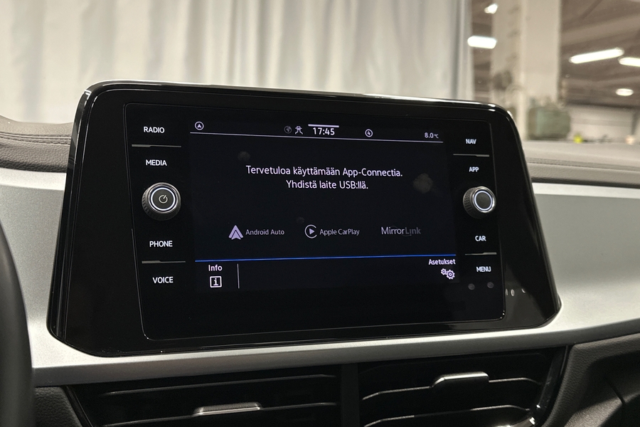 Volkswagen T-Roc vaihtoauto