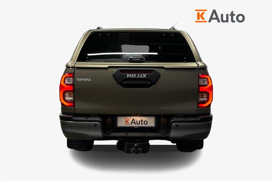 Toyota Hilux vaihtoauto