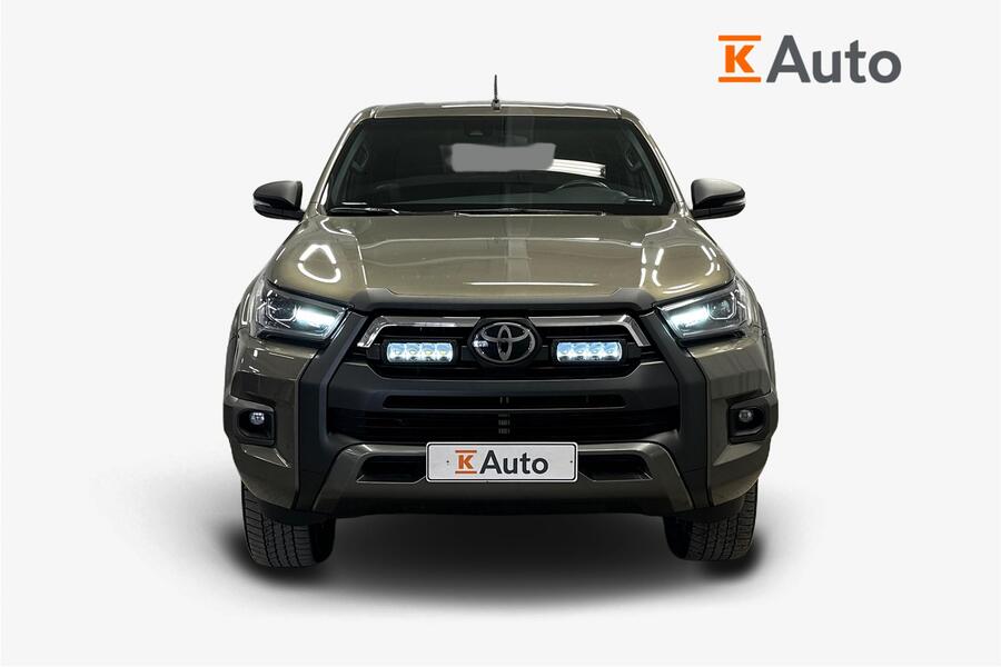 Toyota Hilux vaihtoauto