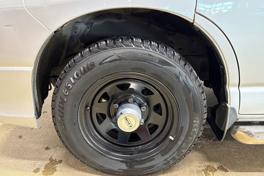 Toyota Hiace vaihtoauto