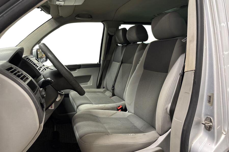 Volkswagen Caravelle vaihtoauto