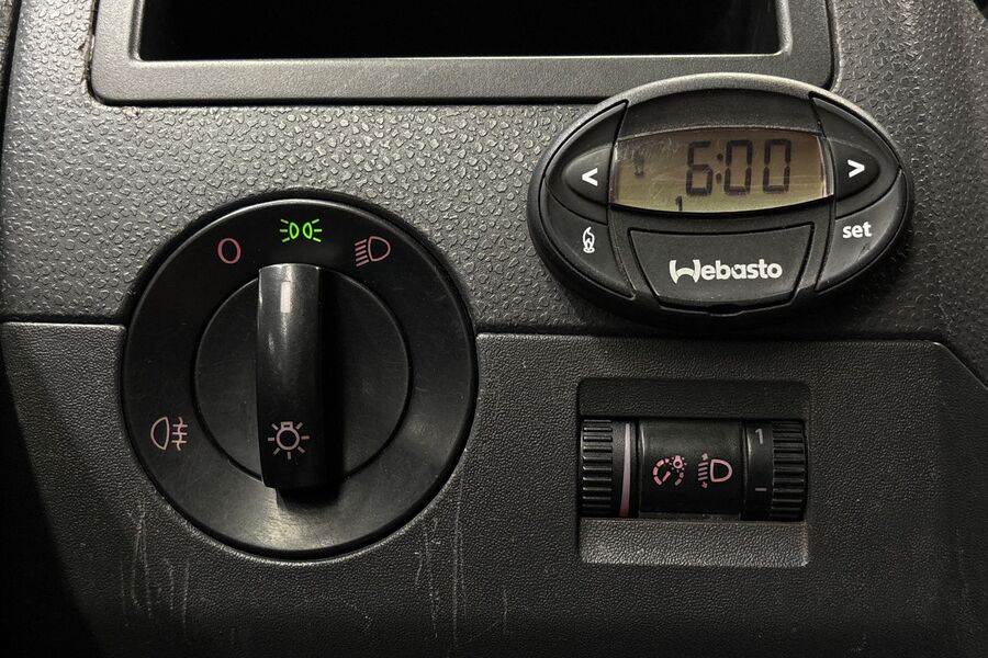 Volkswagen Caravelle vaihtoauto