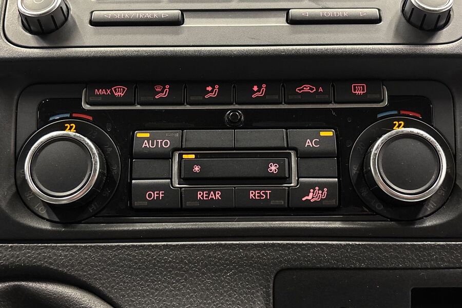 Volkswagen Caravelle vaihtoauto