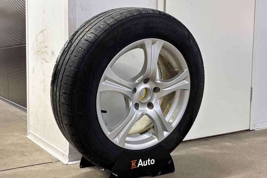 Volkswagen Caravelle vaihtoauto