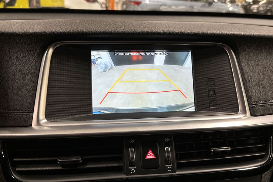 Kia Optima vaihtoauto