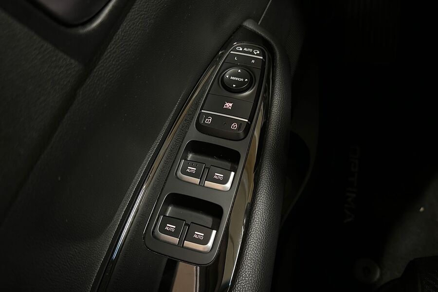 Kia Optima vaihtoauto