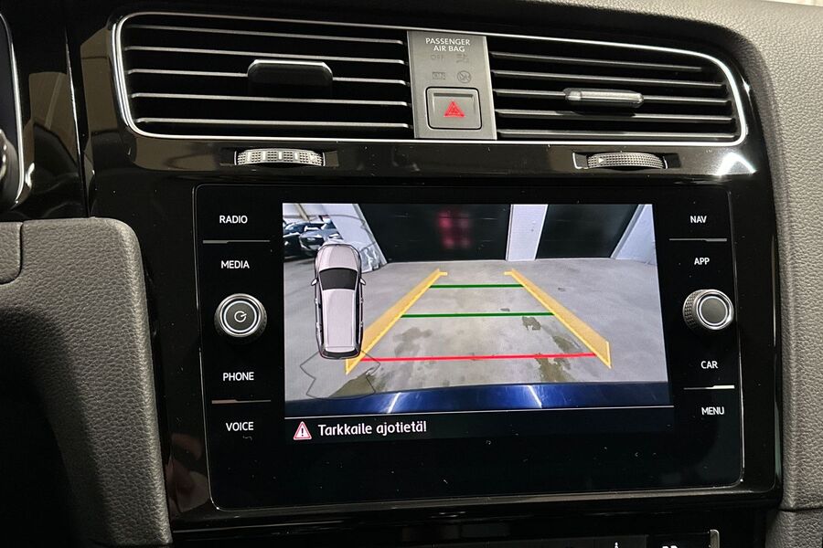 Volkswagen Golf vaihtoauto