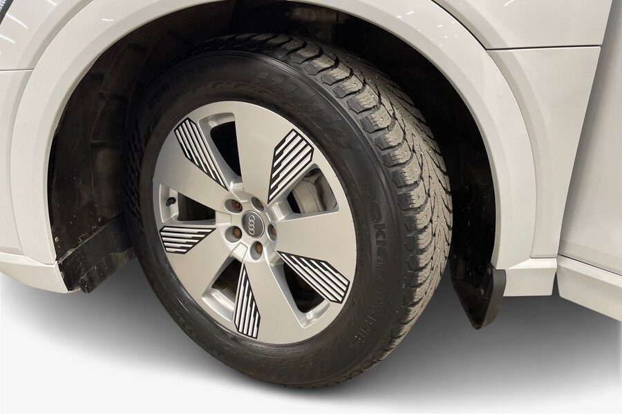 Audi e-tron vaihtoauto