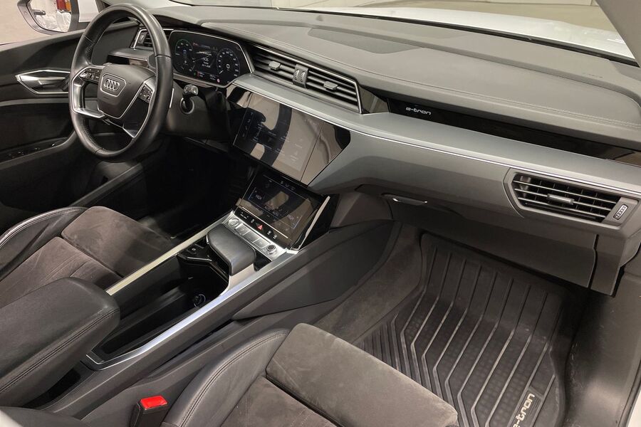 Audi e-tron vaihtoauto