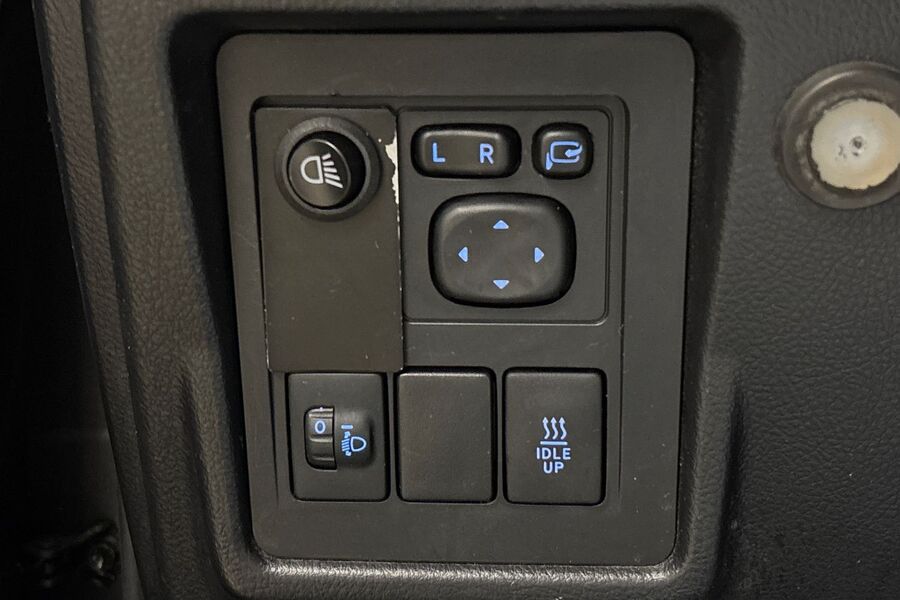 Toyota Land Cruiser vaihtoauto