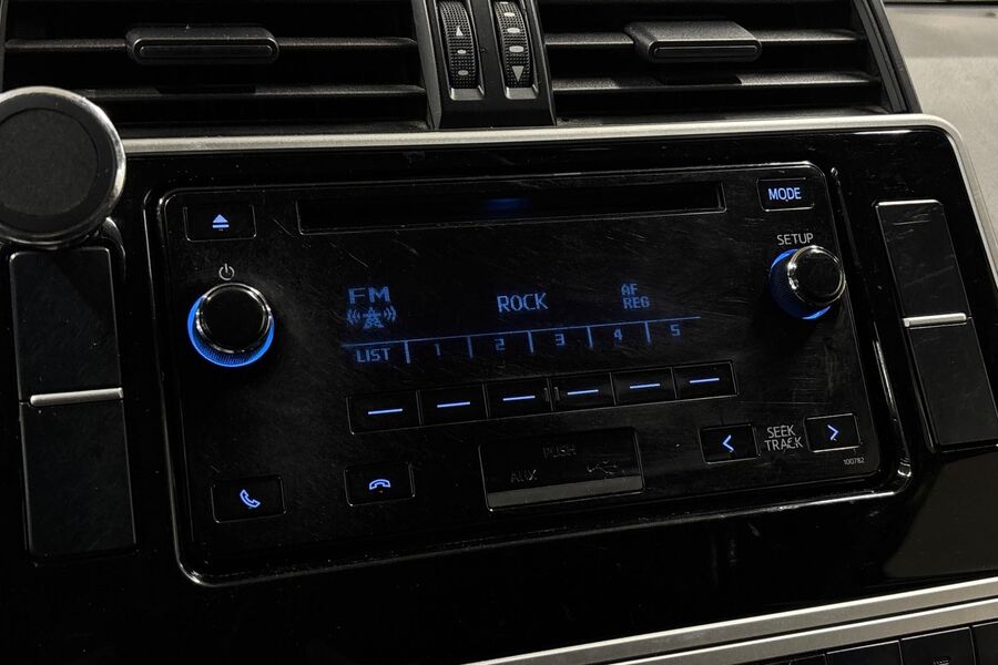 Toyota Land Cruiser vaihtoauto