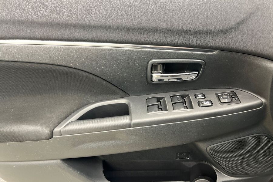 Mitsubishi ASX vaihtoauto