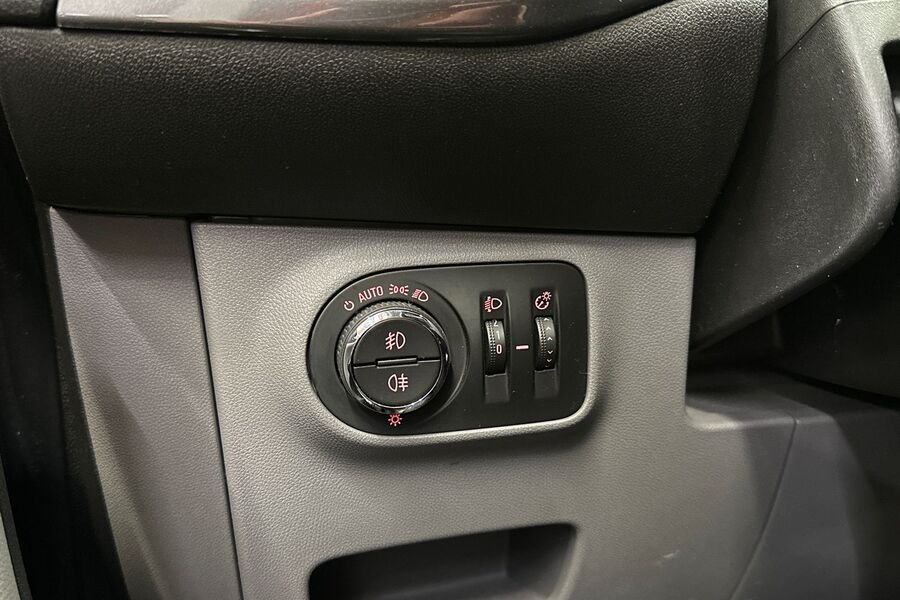 Opel Corsa vaihtoauto