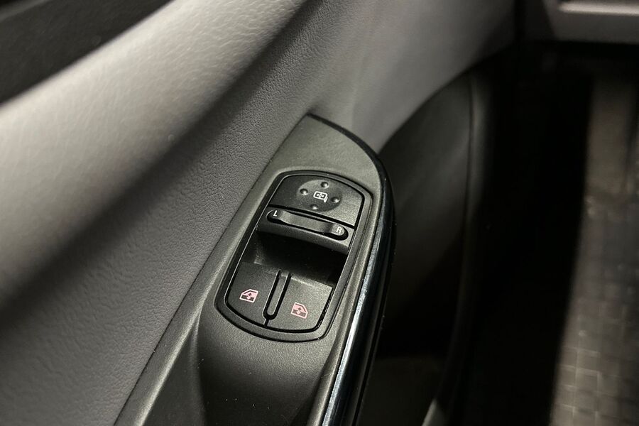 Opel Corsa vaihtoauto