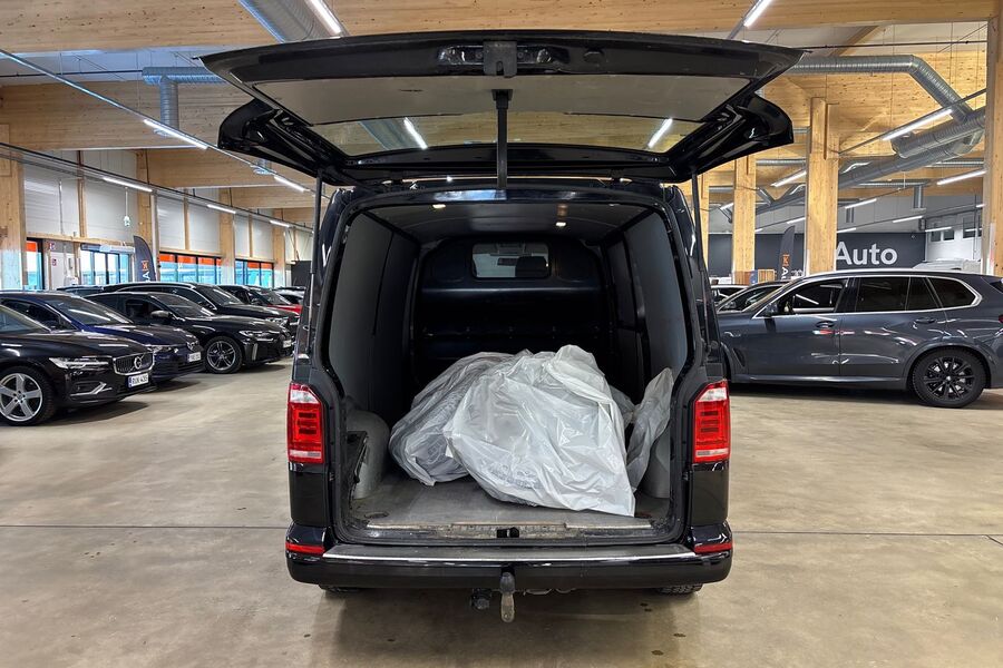 Volkswagen Transporter vaihtoauto