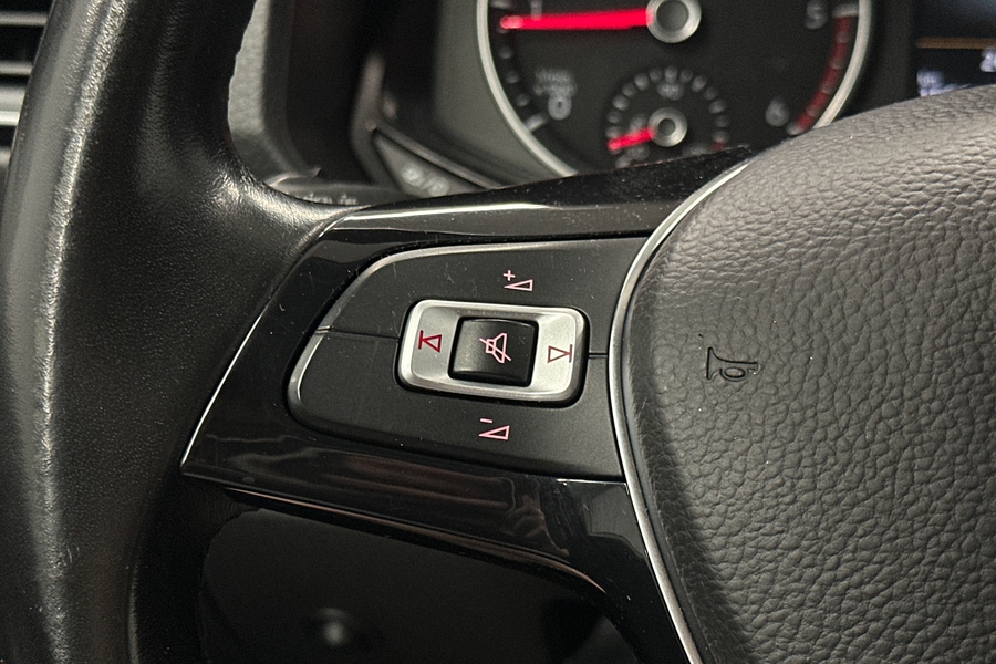 Volkswagen Amarok vaihtoauto