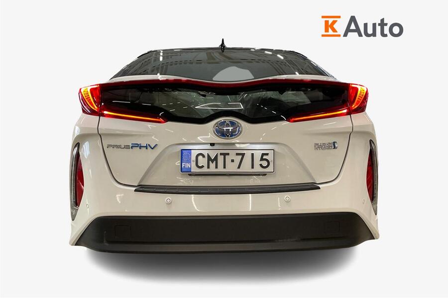 Toyota Prius Plug-in vaihtoauto