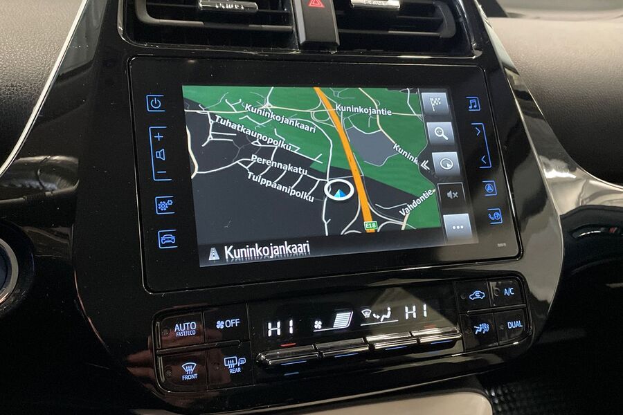 Toyota Prius Plug-in vaihtoauto