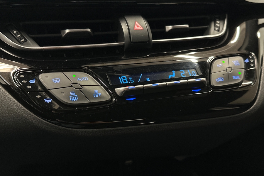 Toyota C-HR vaihtoauto