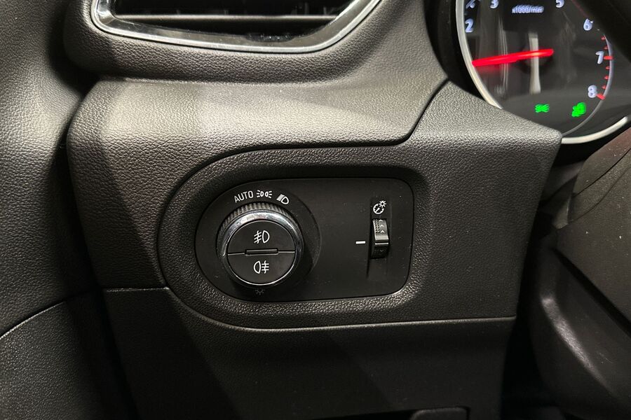 Opel Grandland X vaihtoauto