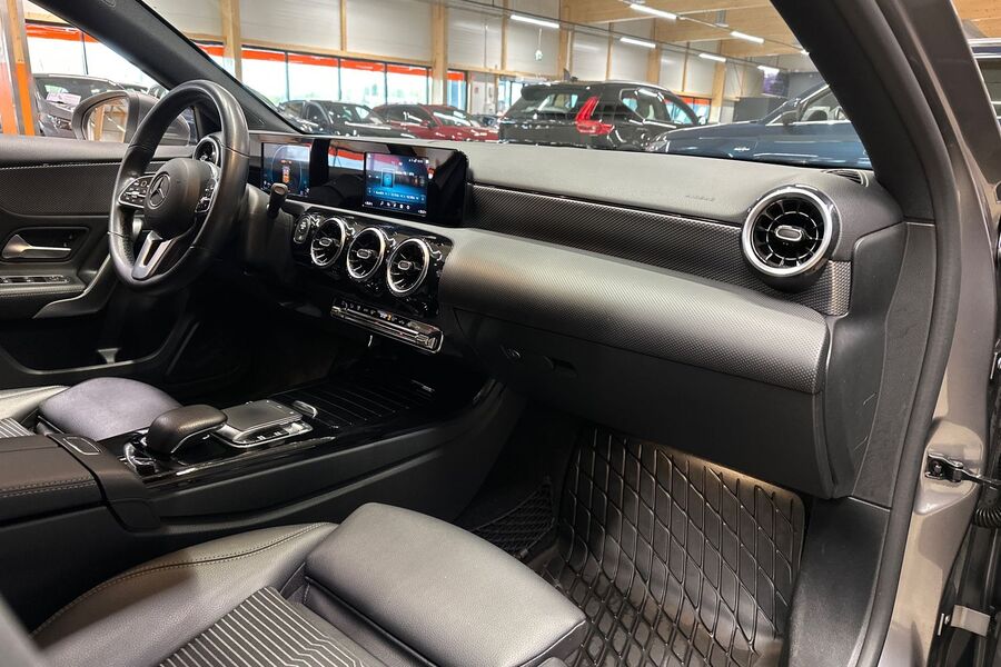 Mercedes-Benz A vaihtoauto