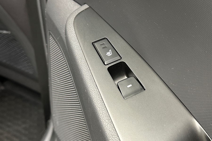 Hyundai IONIQ hybrid vaihtoauto