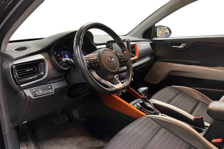 Kia Stonic vaihtoauto