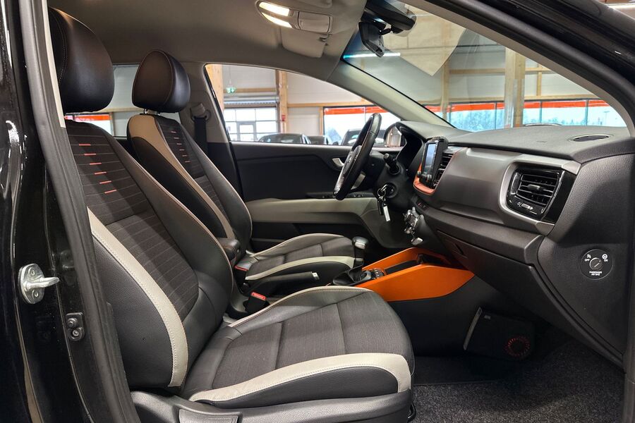 Kia Stonic vaihtoauto