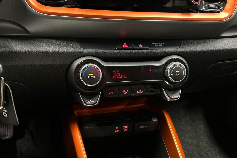 Kia Stonic vaihtoauto