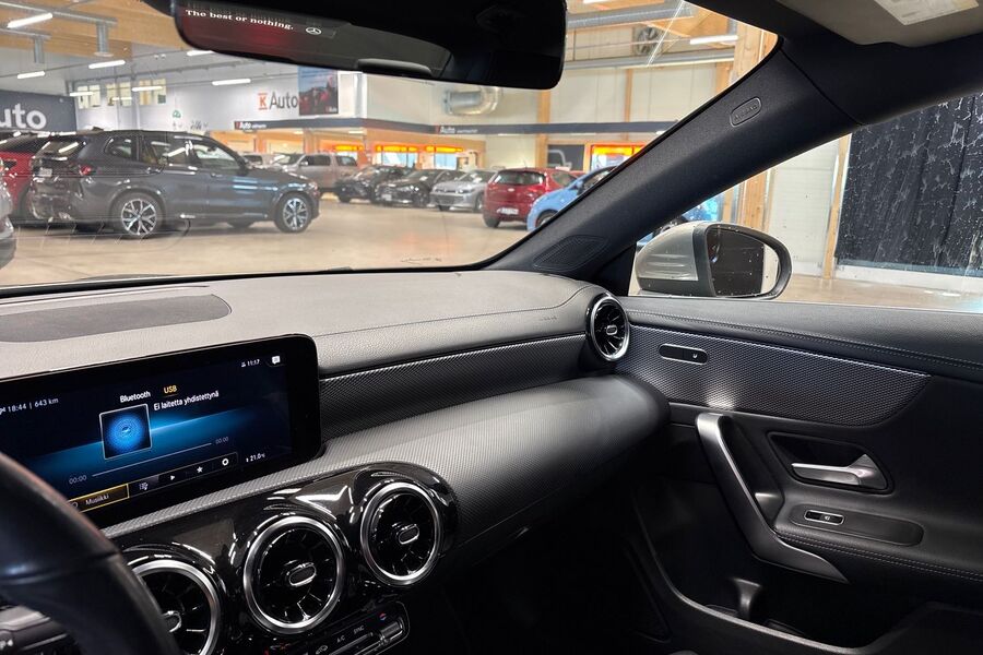 Mercedes-Benz CLA-sarja vaihtoauto