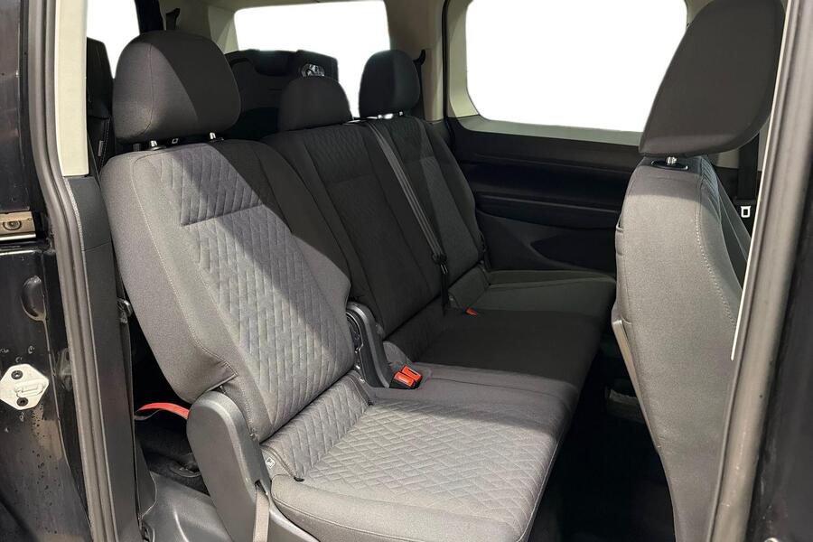 Volkswagen Caddy Maxi vaihtoauto