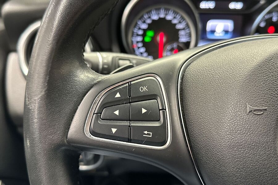 Mercedes-Benz GLA vaihtoauto